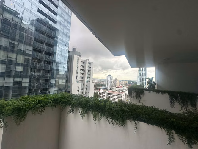 SE VENDE 43GV BELLA VISTA AVE. BALBOA LINEA BLANCA