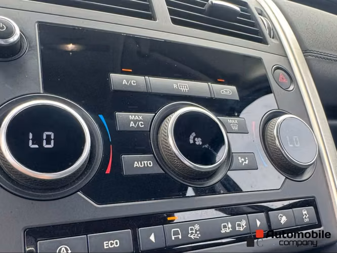 Land Rover Discovery 2019