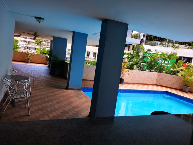 VENTA DE APARTAMENTO 2 RECAMARAS 1 BAÑO C/B/E  MARBELLA