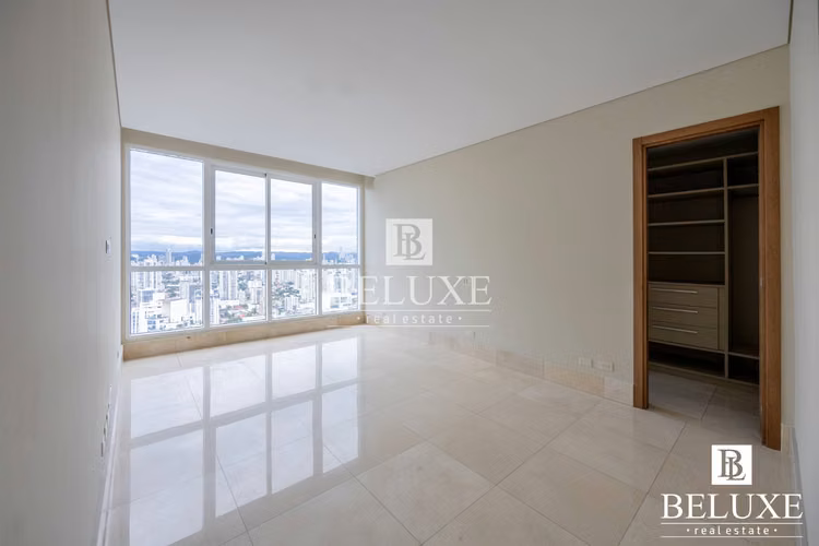 VENTA DE PENTHOUSE EN PH WINDROSE, SAN FRANCISCO (12)