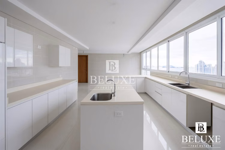 VENTA DE PENTHOUSE EN PH WINDROSE, SAN FRANCISCO (12)