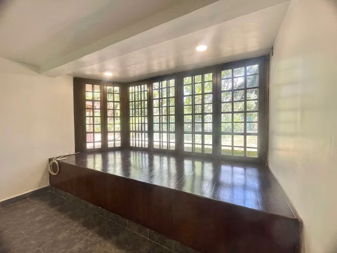 Remate de Casa en Residencial cerrado Las Cumbres # 2144 cvd - Imagen 20
