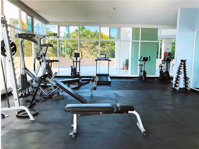 Apartamento en Edison Park - 2 REC - Piscina y Gimnasio - ¡Ubicación Top!