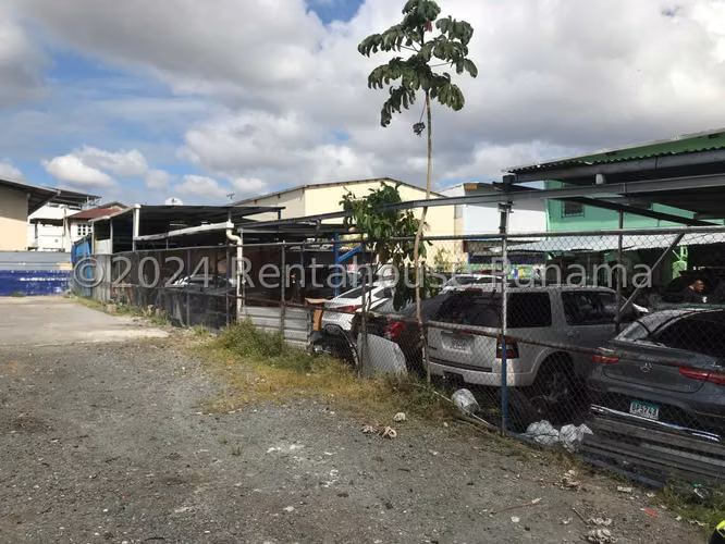 Vendo Terreno a Precio de Oportunidad en Parque Lefevre 25-5830GG