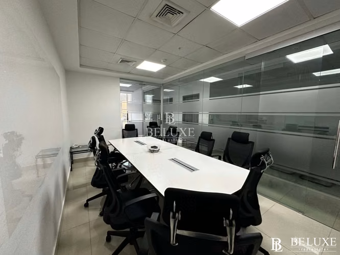 ALQUILER OFICINA AMOBLADA EN PH RBS AVENIDA BALBOA (10)