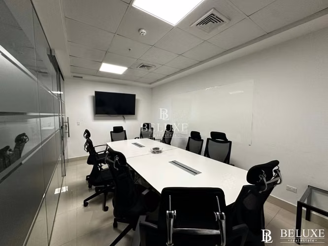 ALQUILER OFICINA AMOBLADA EN PH RBS AVENIDA BALBOA (10)
