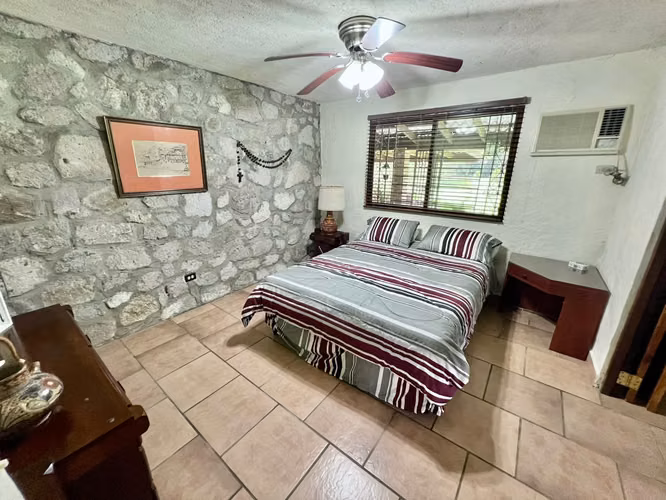 El Valle de Antón Casa con Terreno de 2.5 Hectáreas Venta