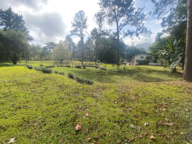 El Valle de Antón Casa con Terreno de 2.5 Hectáreas Venta