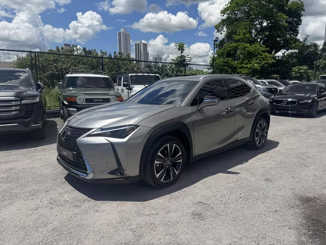 LEXUS UX250H 2023
