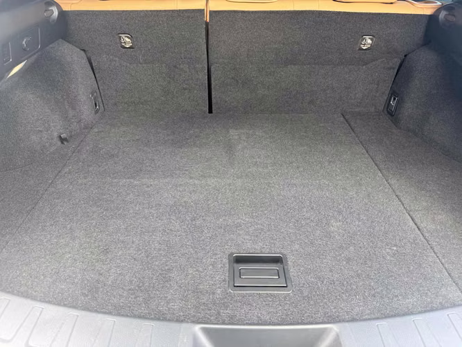 LEXUS UX250H 2023