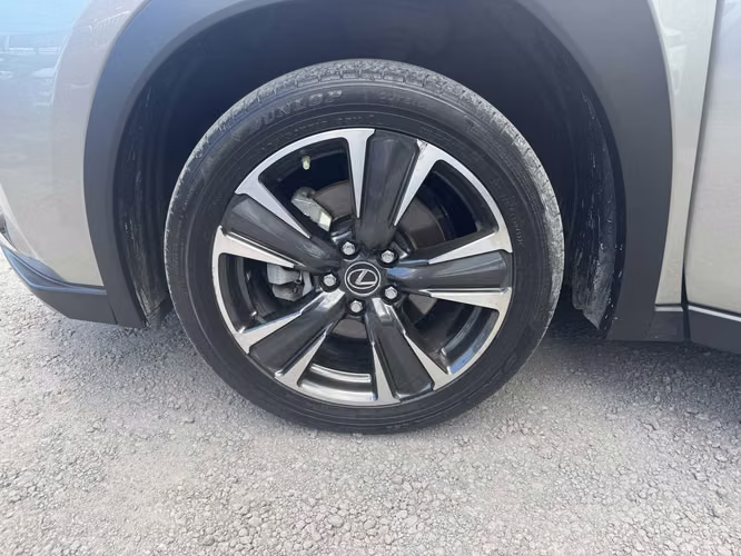 LEXUS UX250H 2023