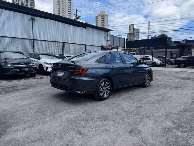 TOYOTA YARIS 2023 - Imagen 17