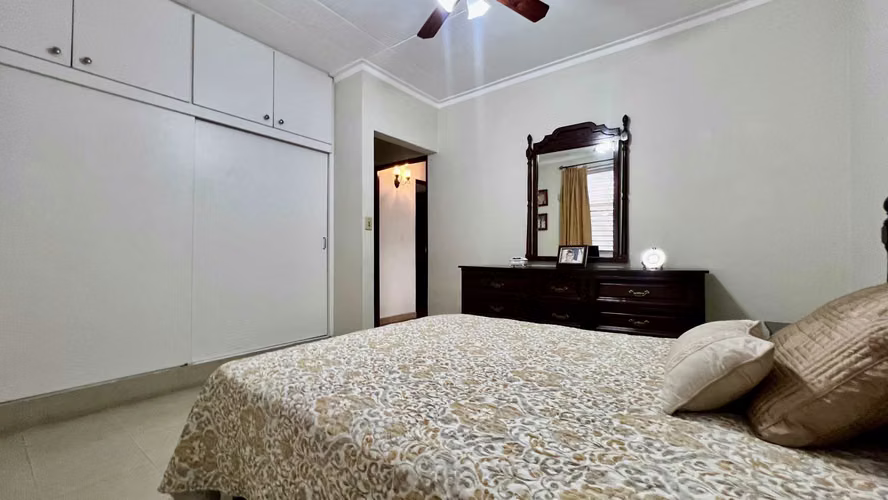 Vendo Casa en Betania - A Una Cuadra Del Metro 12 De Octubre