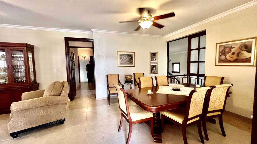 Vendo Casa en Betania - A Una Cuadra Del Metro 12 De Octubre