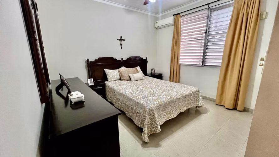 Vendo Casa en Betania - A Una Cuadra Del Metro 12 De Octubre