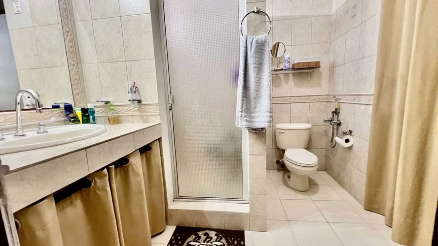 Vendo Casa en Betania - A Una Cuadra Del Metro 12 De Octubre