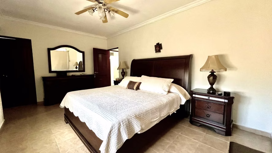 Vendo Casa en Betania - A Una Cuadra Del Metro 12 De Octubre