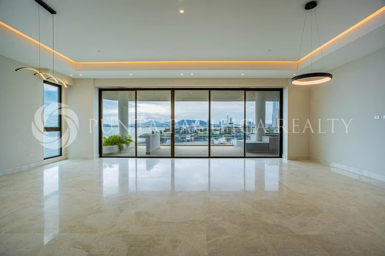 En Venta | Residencial Exclusiva | Skyhomes, Ocean Reef | Vista AL Mar