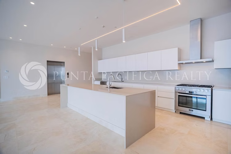 En Venta | Residencial Exclusiva | Skyhomes, Ocean Reef | Vista AL Mar