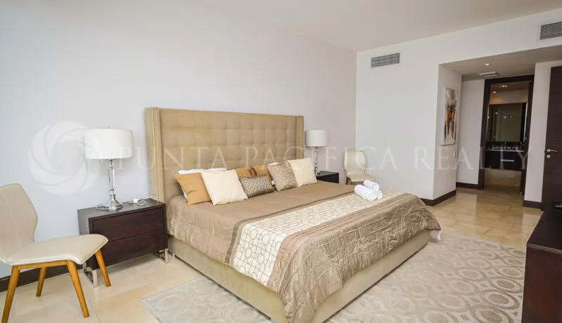 En Venta | Vista al Mar | PH Antiguo Trump, Punta Pacífica