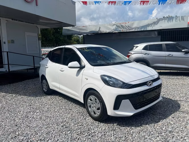 HYUNDAI GRAND i10 2024 AUTOMATICO ¡DISPONIBLE EN DAVID!