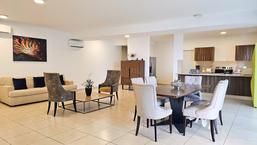GANGA en Punta Pacífica - 240 m2 amoblado en PH Oasis