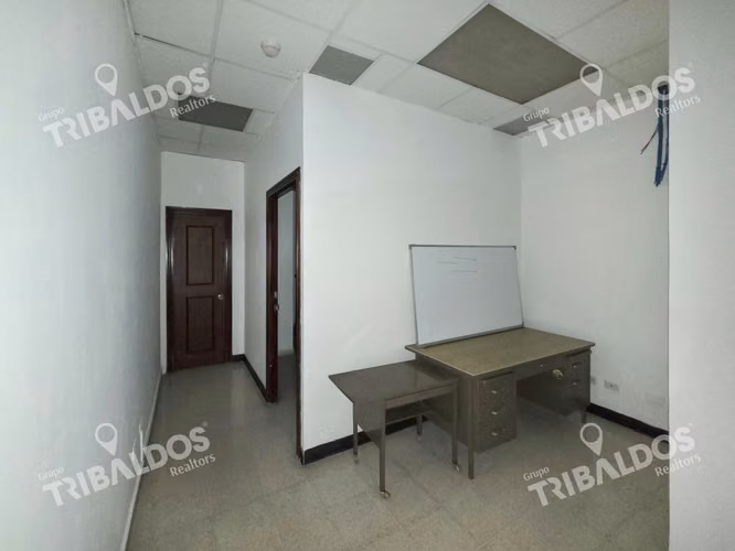 Venta de Local Comercial en Edison Plaza Vía Ricardo J. Alfaro