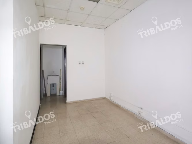 Venta de Local Comercial en Edison Plaza Vía Ricardo J. Alfaro
