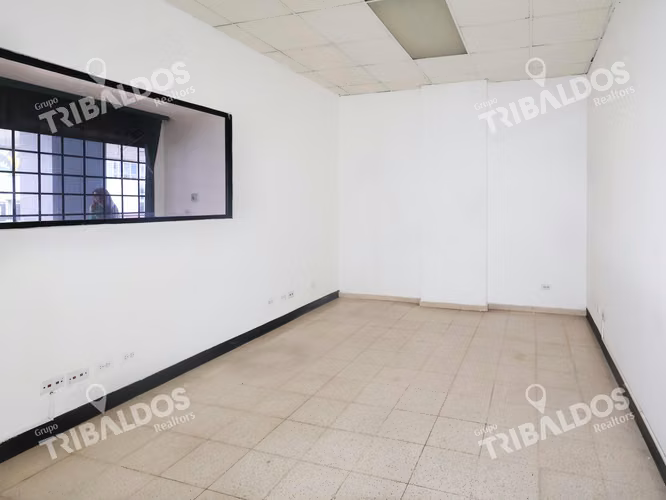 Venta de Local Comercial en Edison Plaza Vía Ricardo J. Alfaro