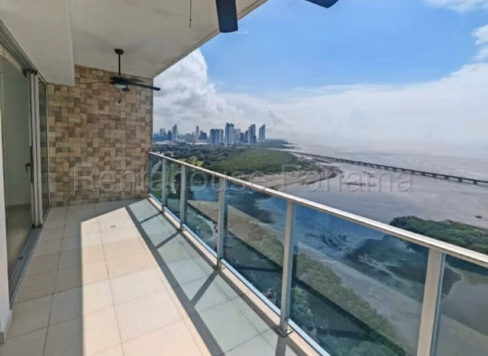 Vendo Apartamento con Vista al Mar en PH Náutica, Coco del Mar 26-1859GG - Imagen 2