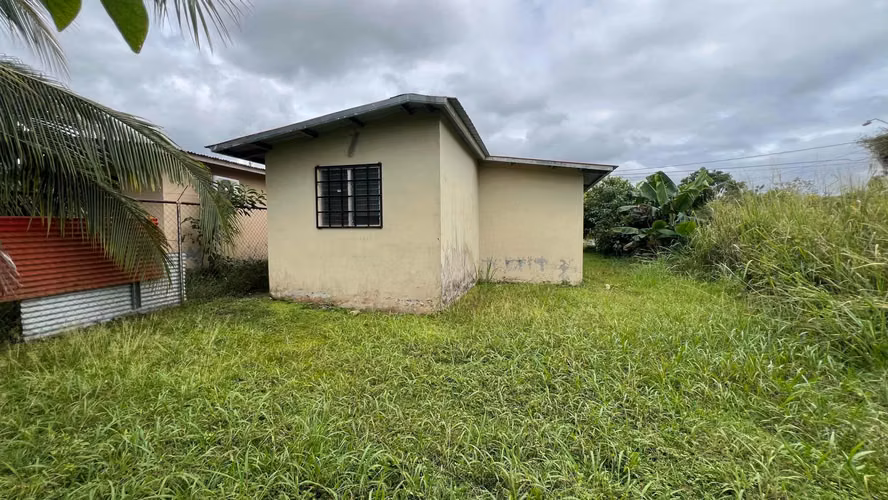 Banco vende Casa en Residencial Las Fuentes - Boquerón, Chiriquí