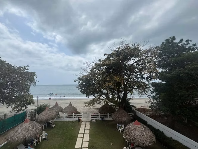 VENTA Apartamento en Farallon frente al mar