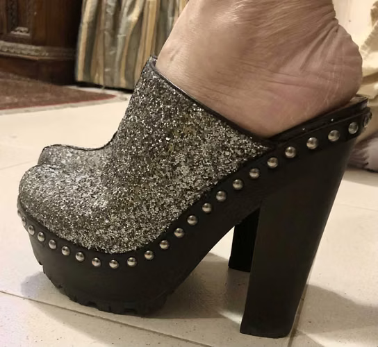 MIU MIU Suecos talla 9     ITALIANOS