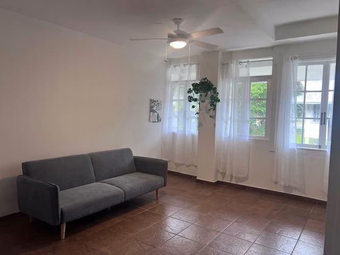 Venta Edificio con 9 Apartamentos Amoblados Clayton