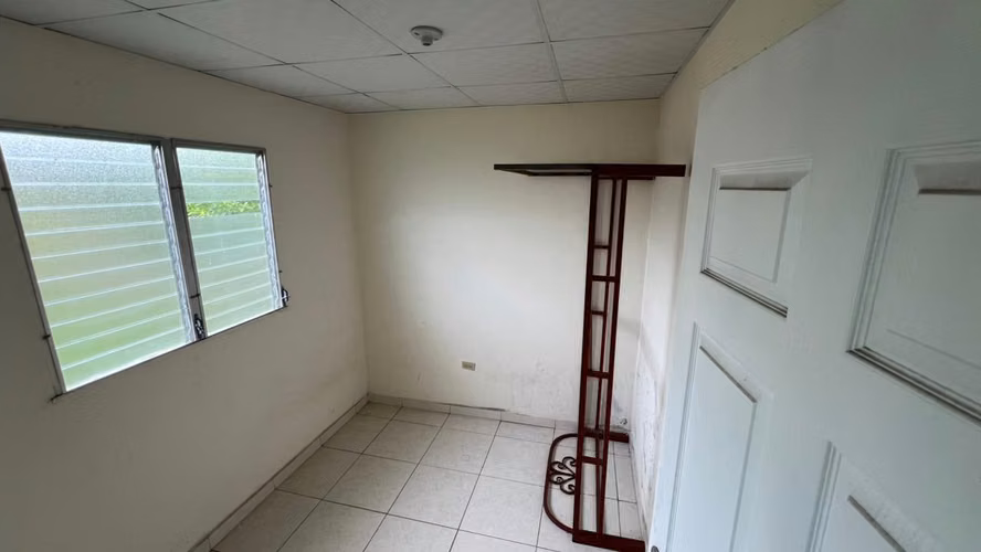 Banco Vende Casa en el Residencial Las Fuentes - Chiriquí