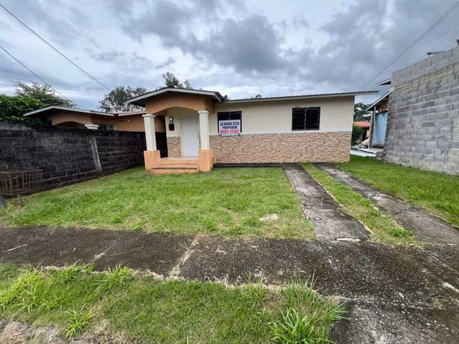 Banco Vende Casa en Los Valles de Algarrobos - Chiriquí - Imagen 8