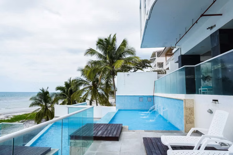 Apartamento de Dos Dormitorios en Venta en Playa Corona