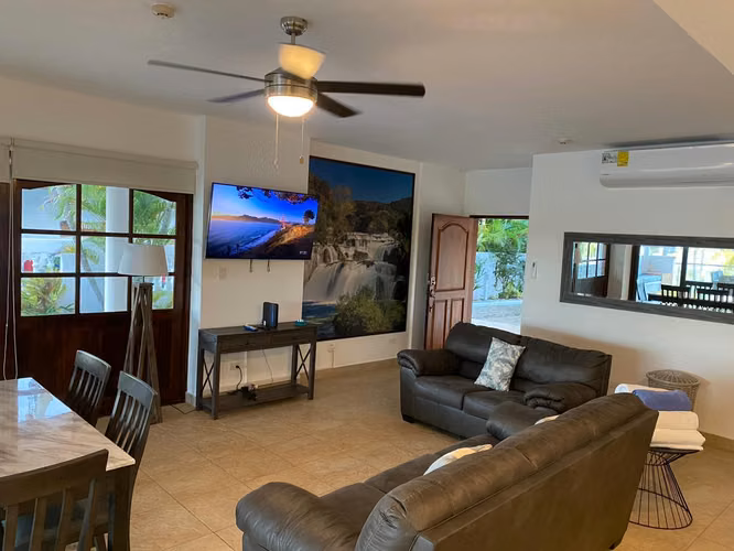 ALQUILER/VENTA DE VILLAS FRENTE AL MAR PLAYA BLANCA