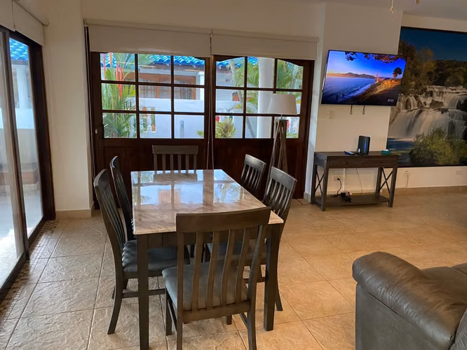ALQUILER/VENTA DE VILLAS FRENTE AL MAR PLAYA BLANCA