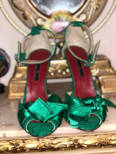 Carolina Herrera imarca shoes size 8.5 Made in Italy