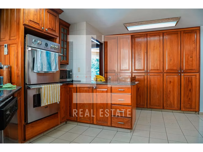 Se vende casa en Altos del Golf, Heritage - Imagen 7