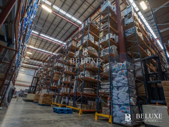 VENTA DE GALERA/ BODEGA EN LA LOCERIA (8)