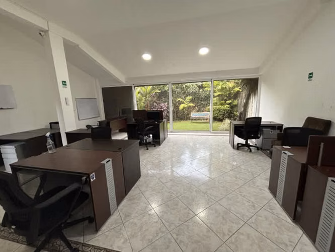 Versátil propiedad en venta Urb. Los Ángeles  ID 23810 - Imagen 4