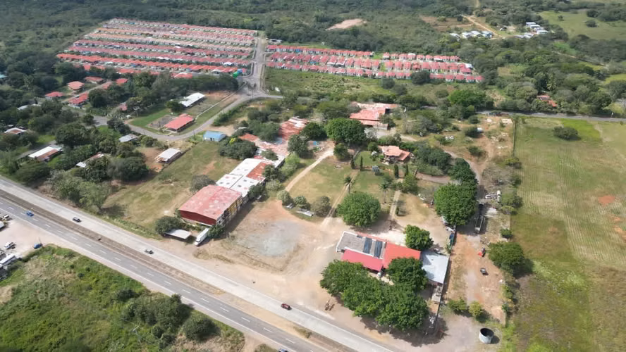 VENTA / ALQUILER TERRENO EN AGUADULCE CON GALERA