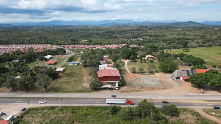 VENTA / ALQUILER TERRENO EN AGUADULCE CON GALERA