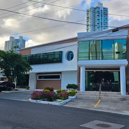 Commercial Building for Sale in San Francisco with Ample Parking