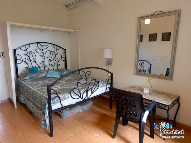 Hostal en Venta en Cerro Azul Panamá