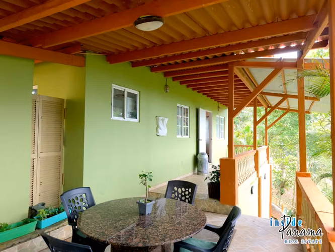 Hostal en Venta en Cerro Azul Panamá