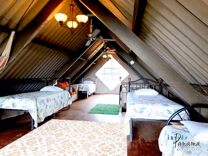 Hostal en Venta en Cerro Azul Panamá