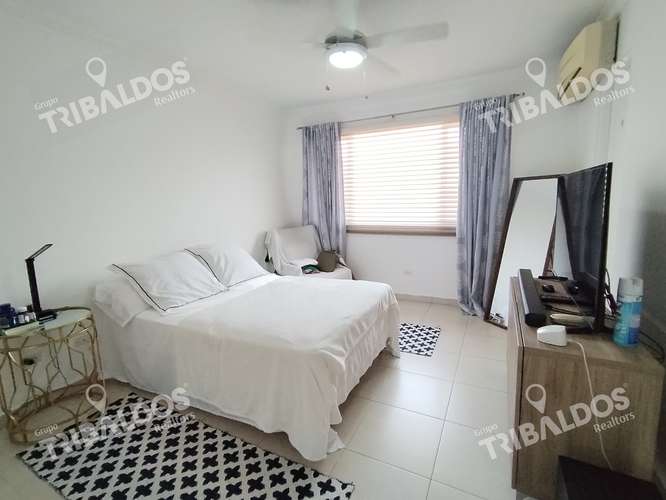Venta casa PH Villa Tivoli Brisas del Golf